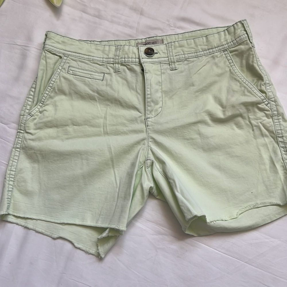 SMART Set Shorts - Picture 2 of 6